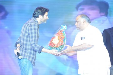 Attarintiki Daredi Thank You Meeting